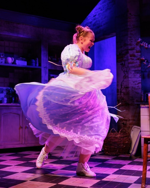 CREATOR: gd-jpeg v1.0 (using IJG JPEG v80), quality = 92