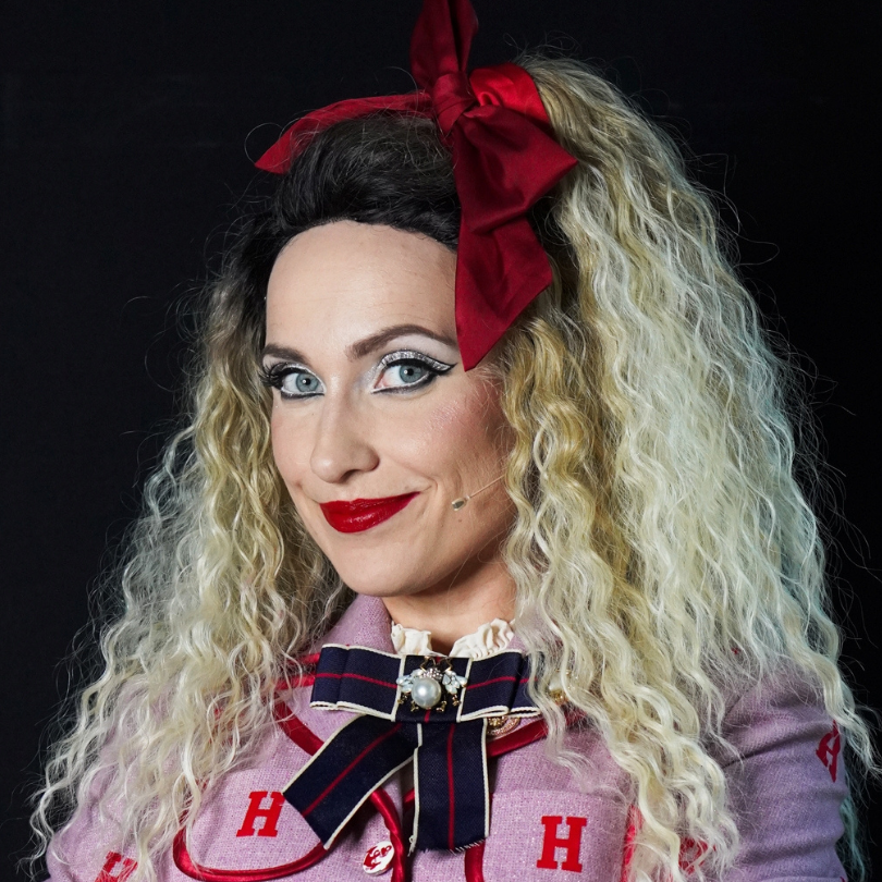 Heathers - Obsada - 18