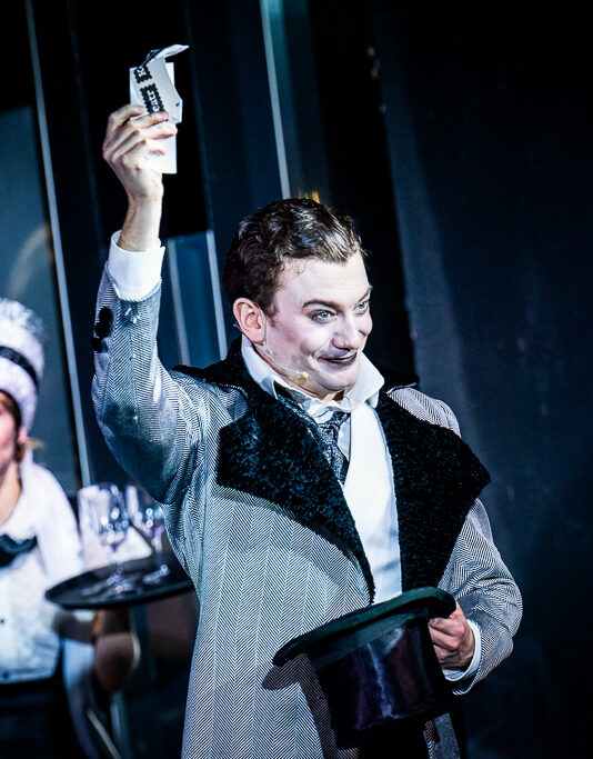 Karanwal_warszawski_wybrane_www_fot. Marta Ankiersztejn-34