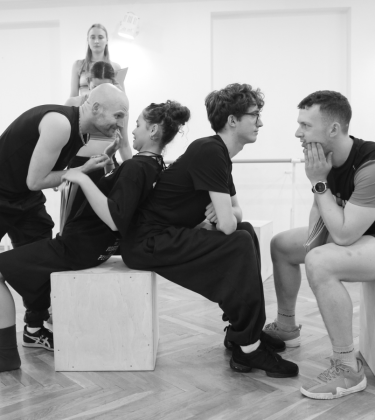 Zdjęcia próby choreograficznej "Wszyscy mówią o Jamiem", fot. J.Biesiaga